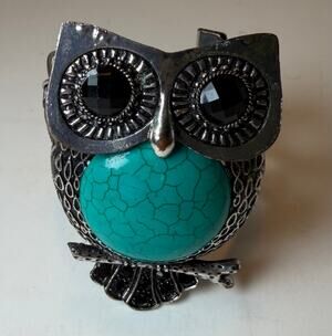 Silver Tone Owl Cuff Bracelet - Faux Turquoise Stone Belly & Black Jeweled Eyes